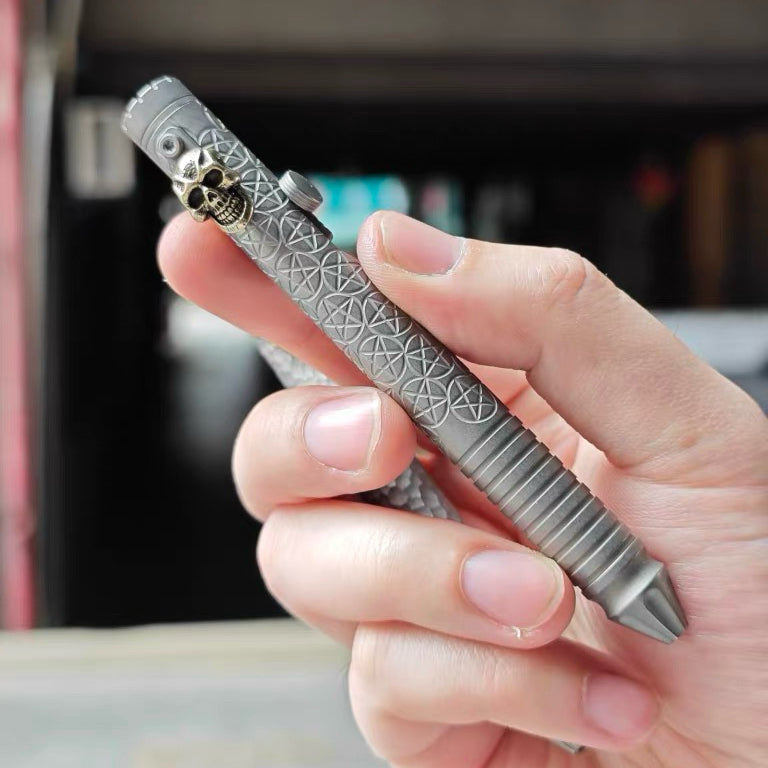 VM-S117 Mini TC4 Titanium Bolt-Action Pen (Skull Edition)