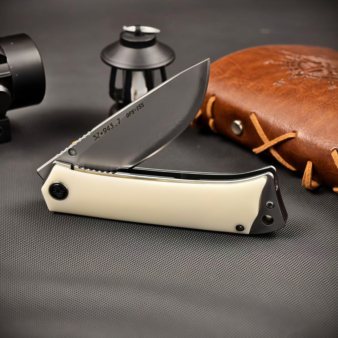 VM-85 // VERMIN FOLDING KNIFE - SAN MAI STEEL & BONE HANDLE